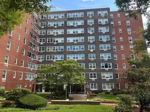 164-20 Highland Ave #9-T, New York City, NY 11432