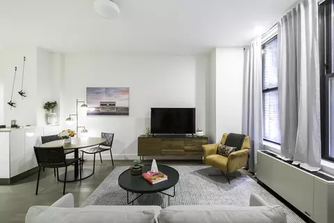 25 Broad St #10G, New York, NY 10004