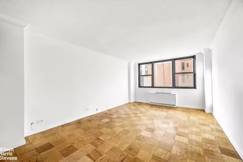 340 E 93rd St #4B, New York, NY 10128
