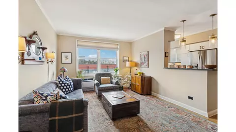 616 E 18th St #6G, Brooklyn, NY 11226