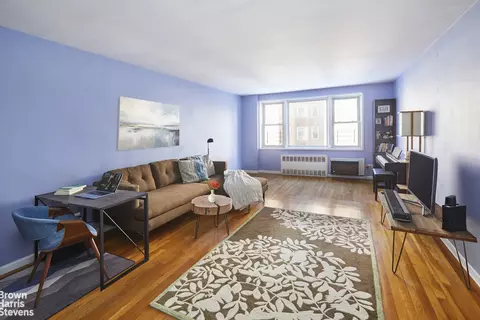 110-15 71st Rd #3M, New York City, NY 11375