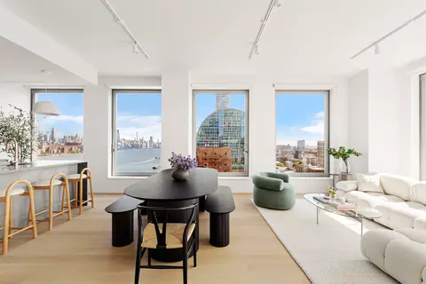 8 S 4th St #15E, Brooklyn, NY 11249