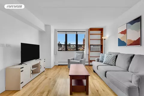 300 W 110th St #9F, New York, NY 10026
