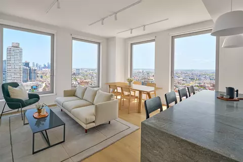 8 S 4th St #40D, Brooklyn, NY 11249
