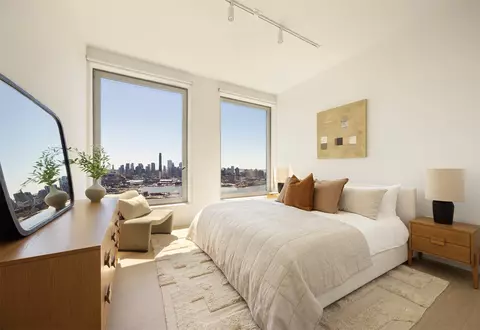 8 S 4th St #37C, Brooklyn, NY 11249