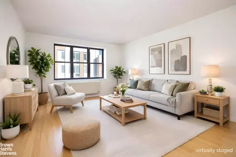 516 W 47th St #N6E, New York, NY 10036