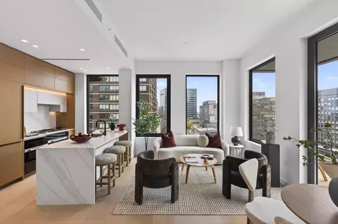 609 2nd Ave #PH3, New York, NY 10016