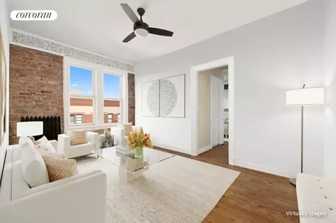 374 S 2nd St #36, Brooklyn, NY 11211