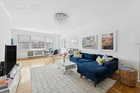 311 E 71st St #10F, New York, NY 10021