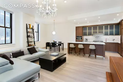 100 Barclay St #14K, New York, NY 10007