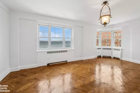 160 Cabrini Blvd #127, New York, NY 10033