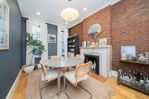 94 Wyckoff St #1R, Brooklyn, NY 11201