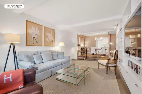 170 E 77th St #6D, New York, NY 10075