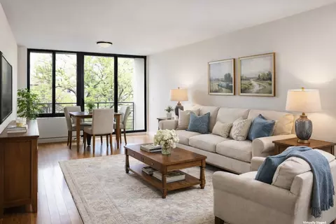 29-14 Newtown Ave #4F, Astoria, NY 11102