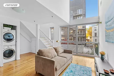 30 Devoe St #2B, Brooklyn, NY 11211