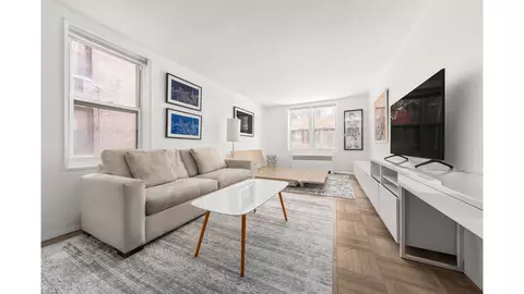 100 Bank St #1G, New York, NY 10014