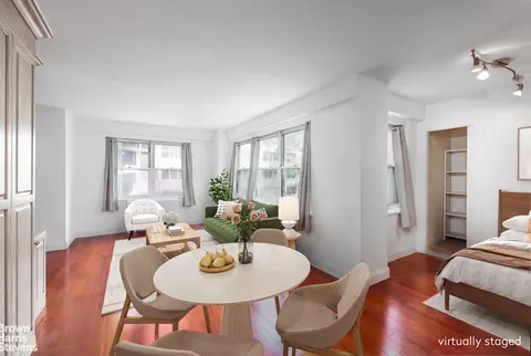 166 E 35th St #4A, New York, NY 10016