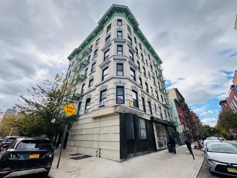 141 Attorney St #1A, New York, NY 10002