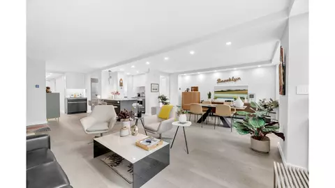 245 E 54th St #8LM, New York, NY 10022