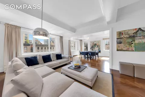 530 Park Ave #17A, New York, NY 10065