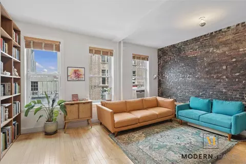 76 Richardson St #8, Brooklyn, NY 11211