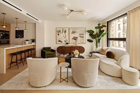 16 W 18th St #9, New York, NY 10011