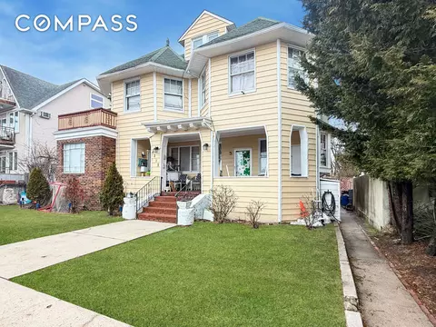 4215 Atlantic Ave, Brooklyn, NY 11224