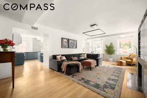 160 Henry St #3C, Brooklyn, NY 11201