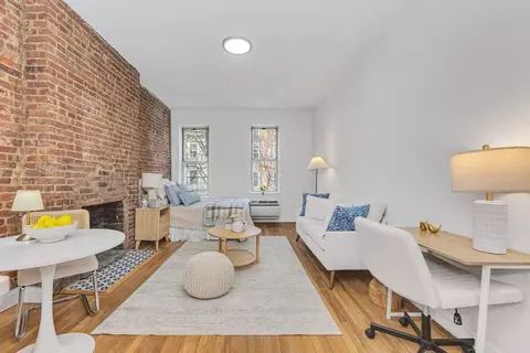 407 E 87th St #2C, New York, NY 10128