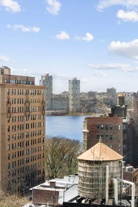 515 W End Ave #15-D, New York, NY 10024