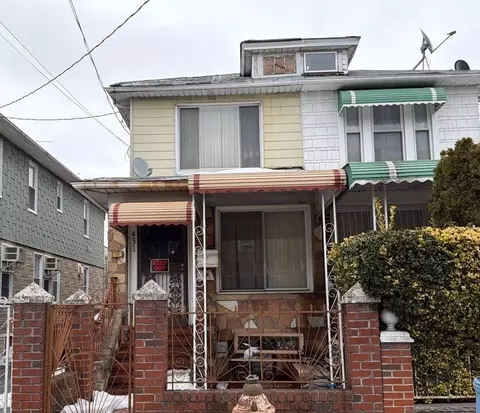 451 E 49th St, Brooklyn, NY 11203