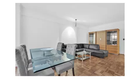 25 Central Park W #4W, New York, NY 10023