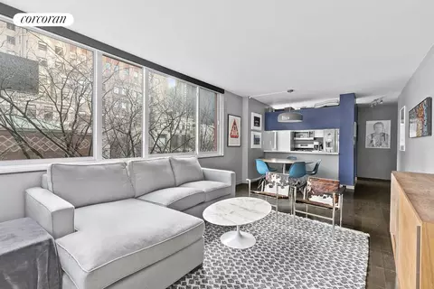 350 W 50th St #3T, New York, NY 10019