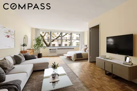 310 E 70th St #2F, New York, NY 10021