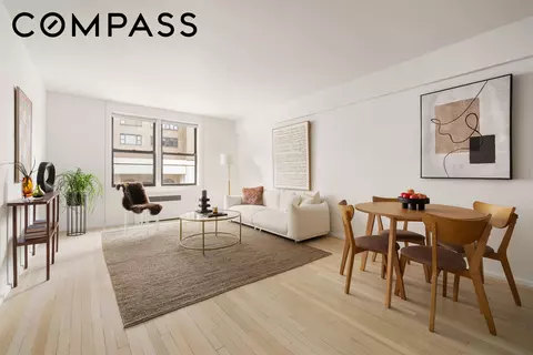 60 E 9th St #310, New York, NY 10003