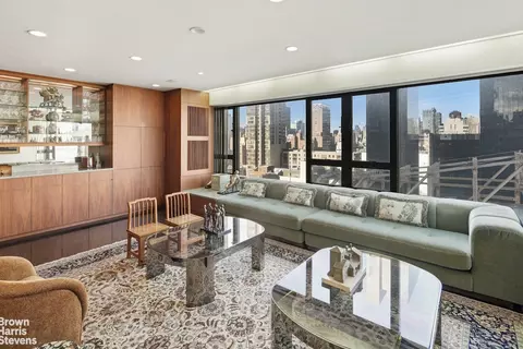 425 E 58th St #15F, New York, NY 10022