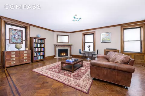 205 W 57th St #8BC, New York, NY 10019