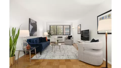 16 W 16th St #2TS, New York, NY 10011
