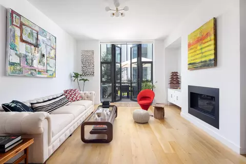 115 King St, Brooklyn, NY 11231
