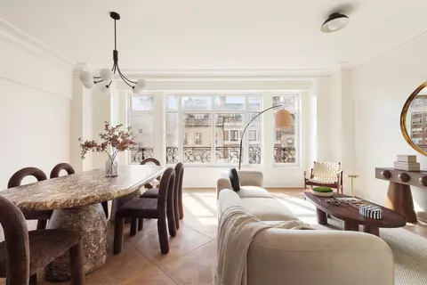 27 E 79th St #5, New York, NY 10075