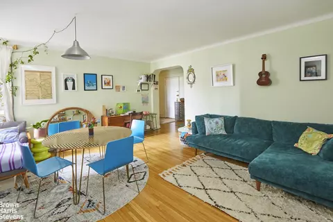 435 Ocean Pkwy #3K, Brooklyn, NY 11218