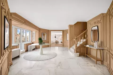 140 E 72nd St #PH, New York, NY 10021