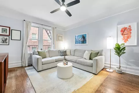 125 W 12th St #4D, New York, NY 10011