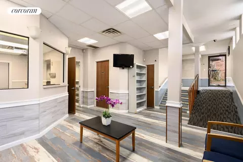 207 Prospect Park SW #PMU, Brooklyn, NY 11218