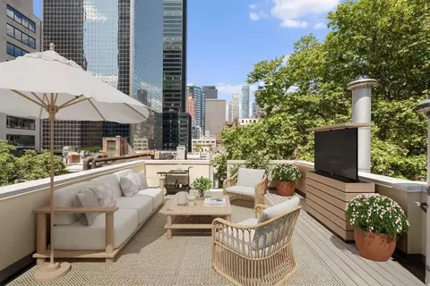 221 E 48th St #PH, New York, NY 10017