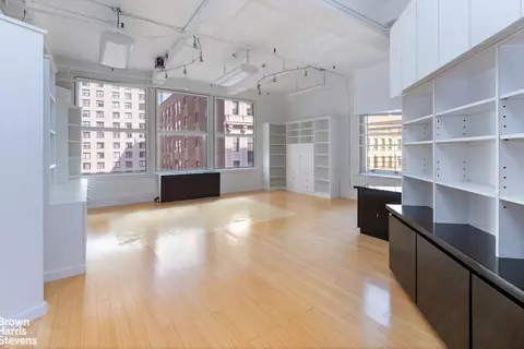 144 W 27th St #10F, New York, NY 10001