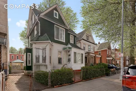 250 Midwood St, Brooklyn, NY 11225