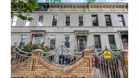 315 E 28th St, Brooklyn, NY 11226