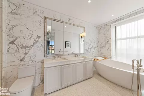 251 W 91st St #17C, New York, NY 10024