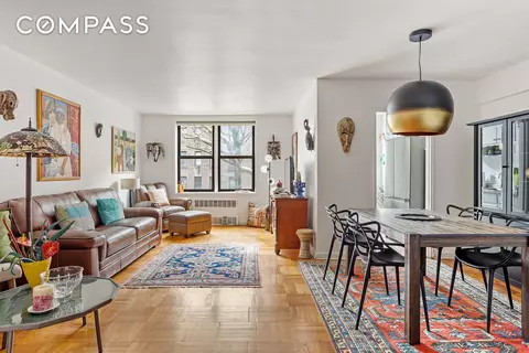 33-46 92nd St #1V, New York City, NY 11372